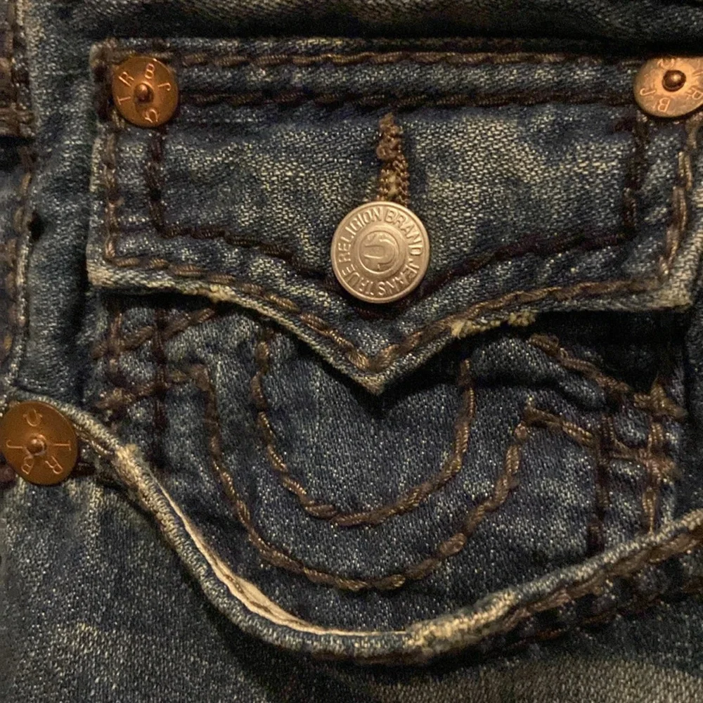 TRUE RELIGION